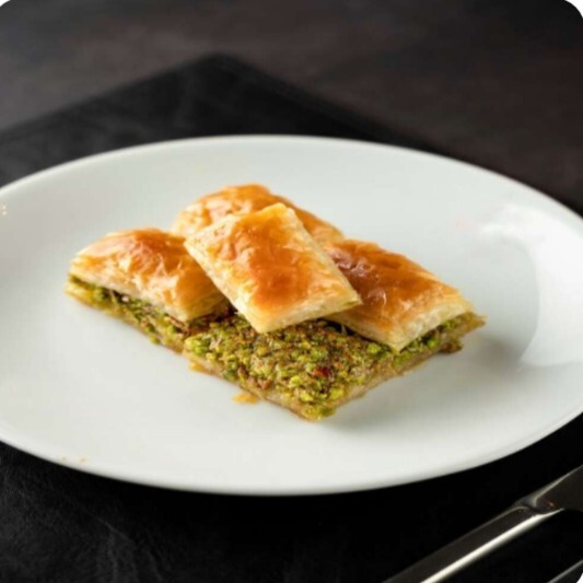 Fıstıklı Baklava (1 kg)
