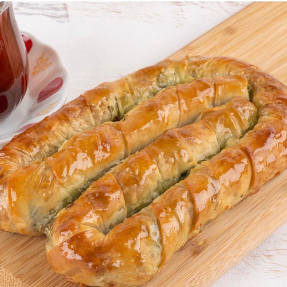 Ispanaklı Kol Böreği