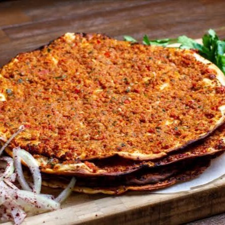 10 LU MENÜ LAHMACUN