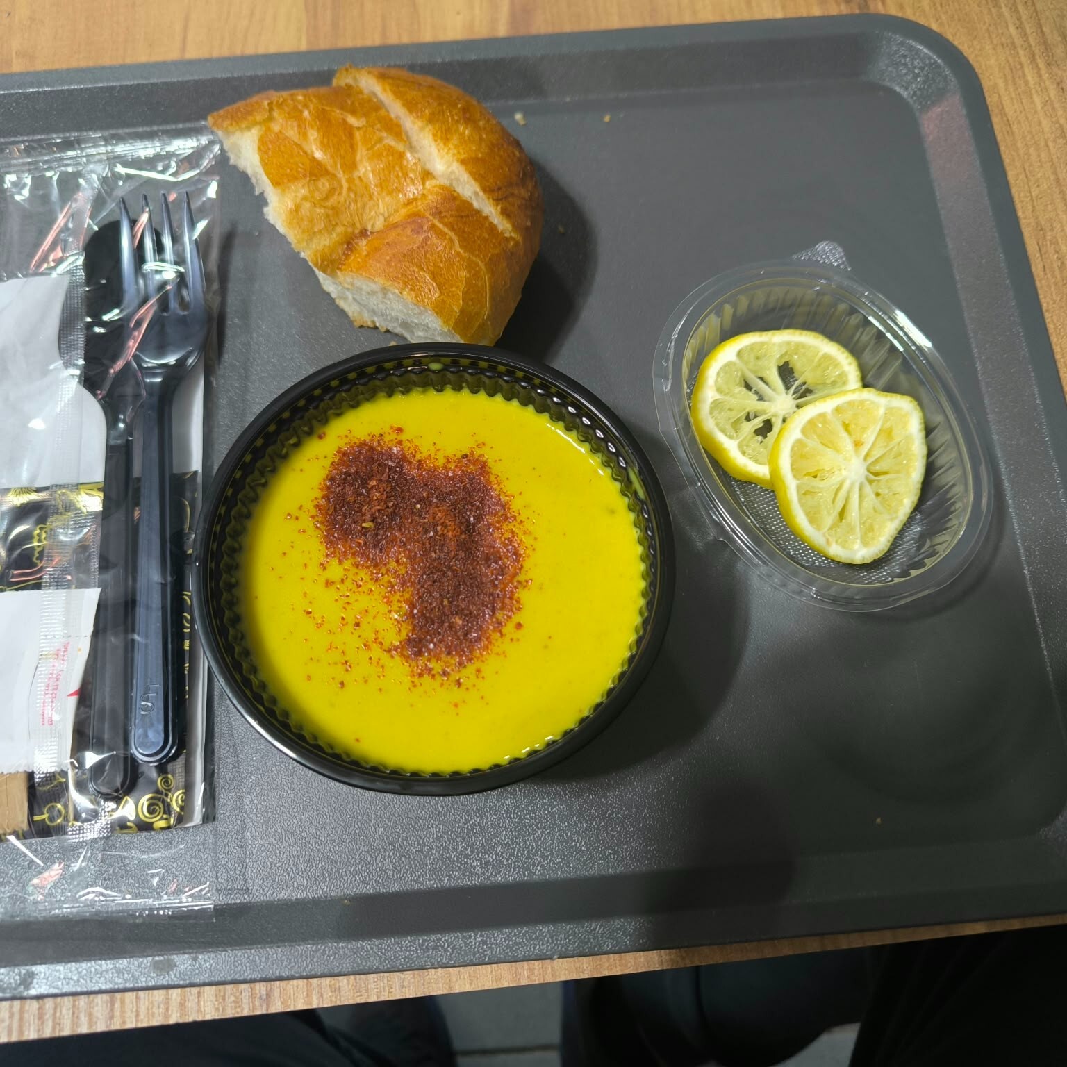 Mercimek Çorbası (tereyağlı)