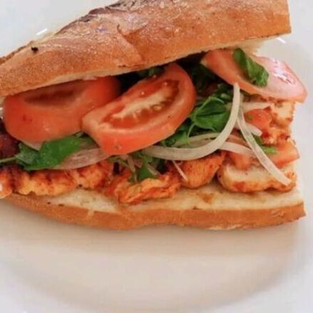 Ekonomik Tavuk Şiş Yarım Ekmek