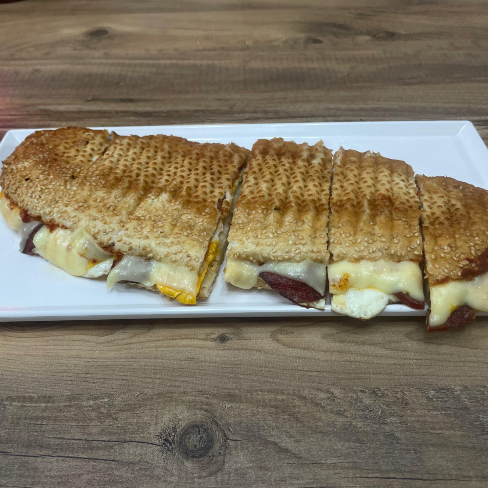 Bütün Somun Ekmek Bomba