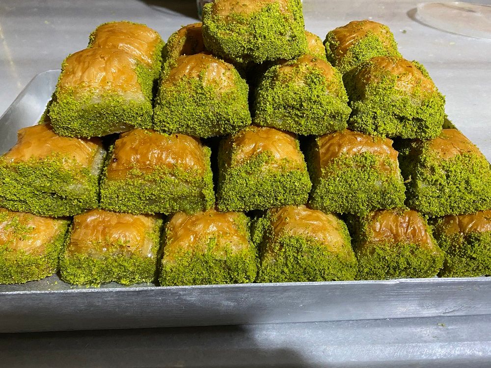 Antep Fıstıklı Kuru Baklava (1 kg)
