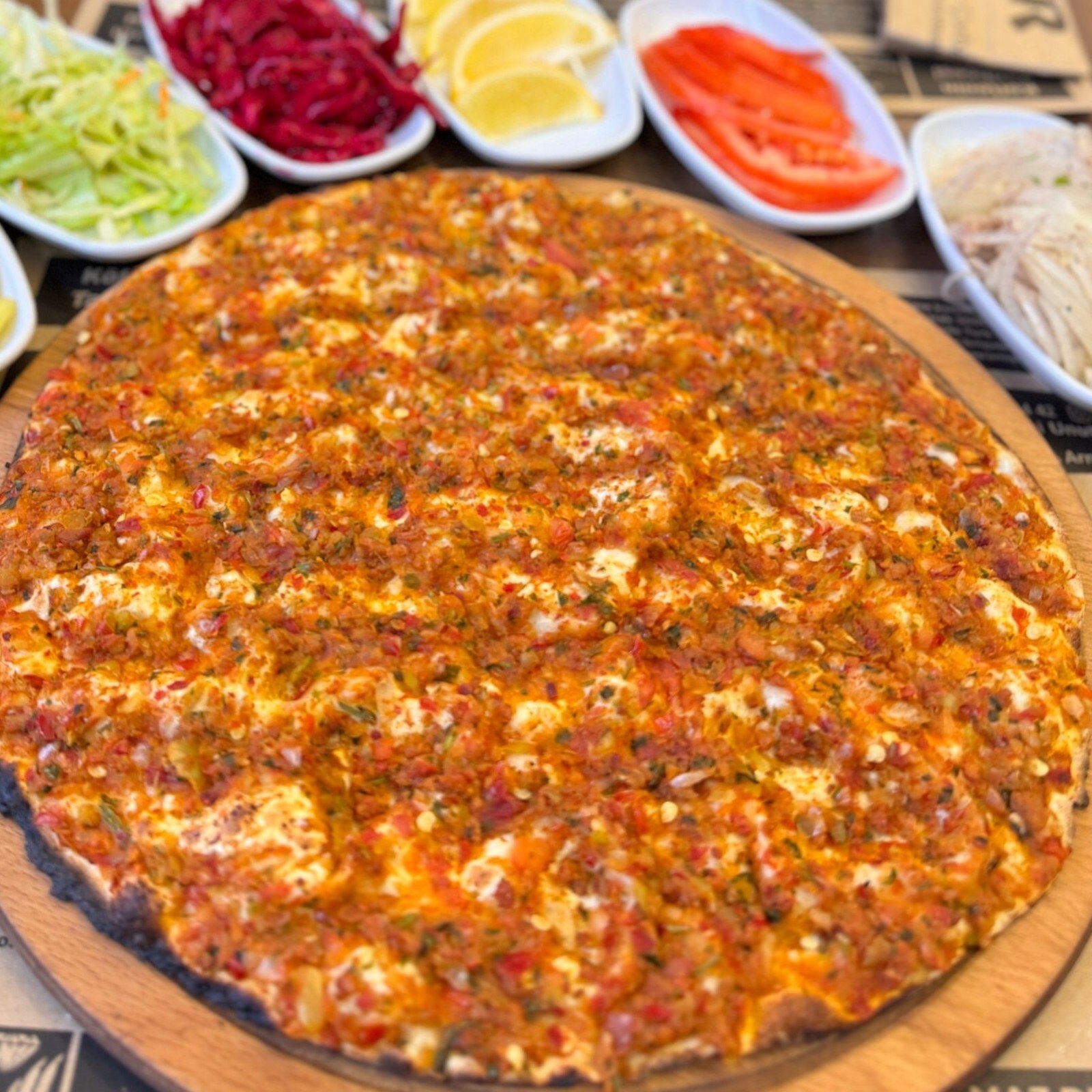 ACILI LAHMACUN (32cm)
