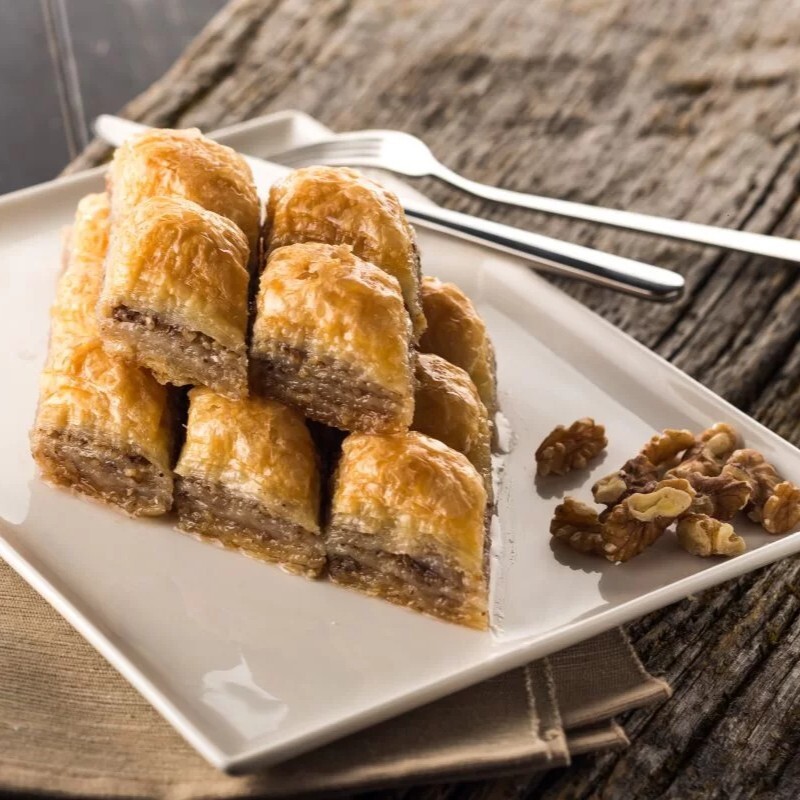 Cevizli Ev Baklavası (1 kg)