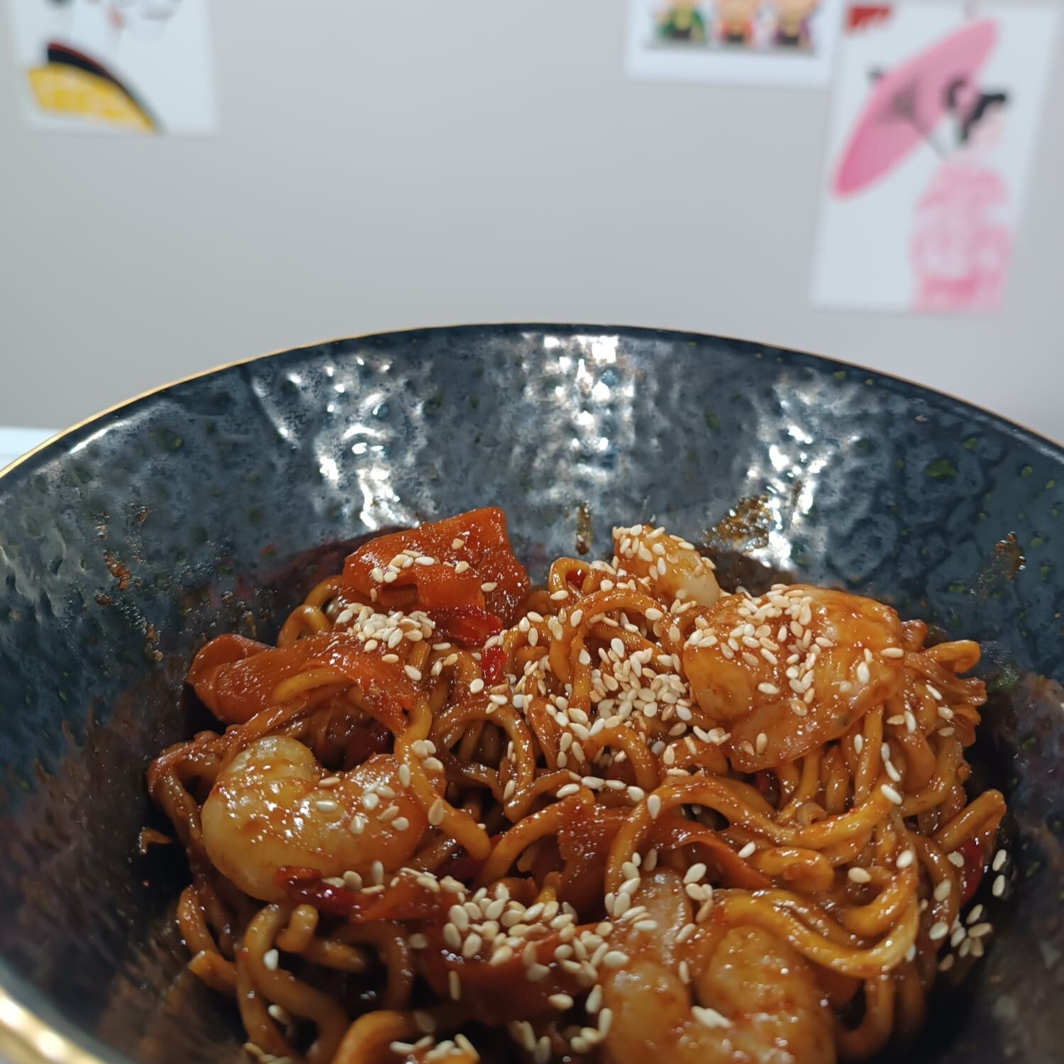 Karidesli Acılı Noodle