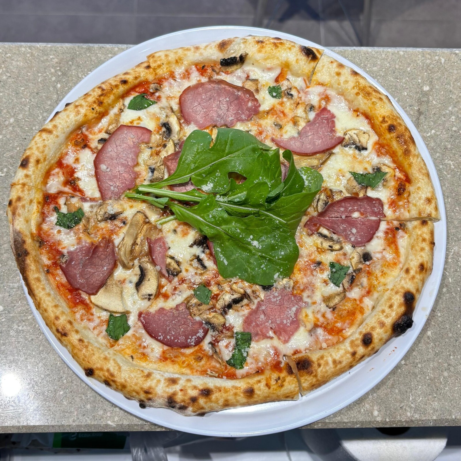 Füme Pizza