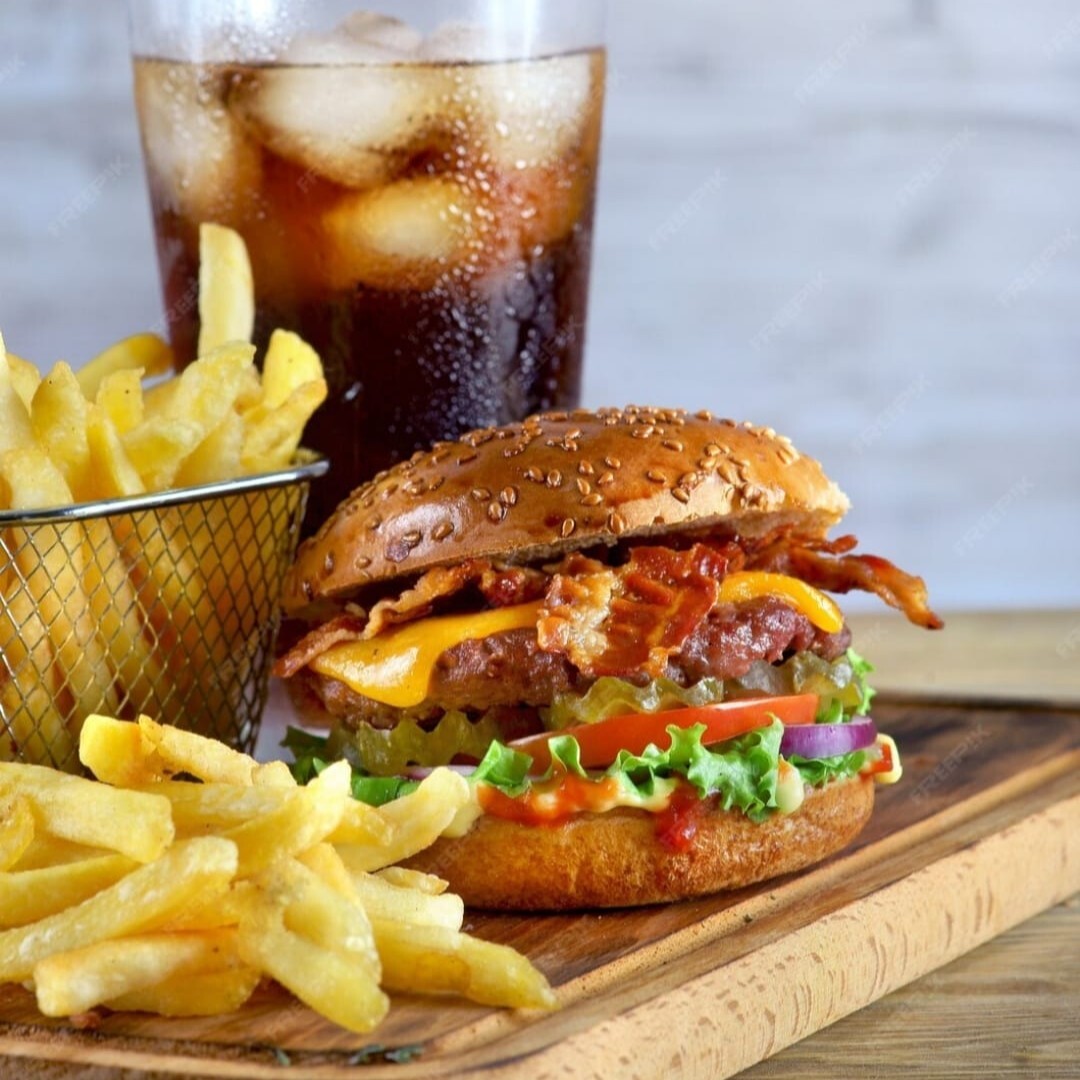 Özel Acılı Burger Menü