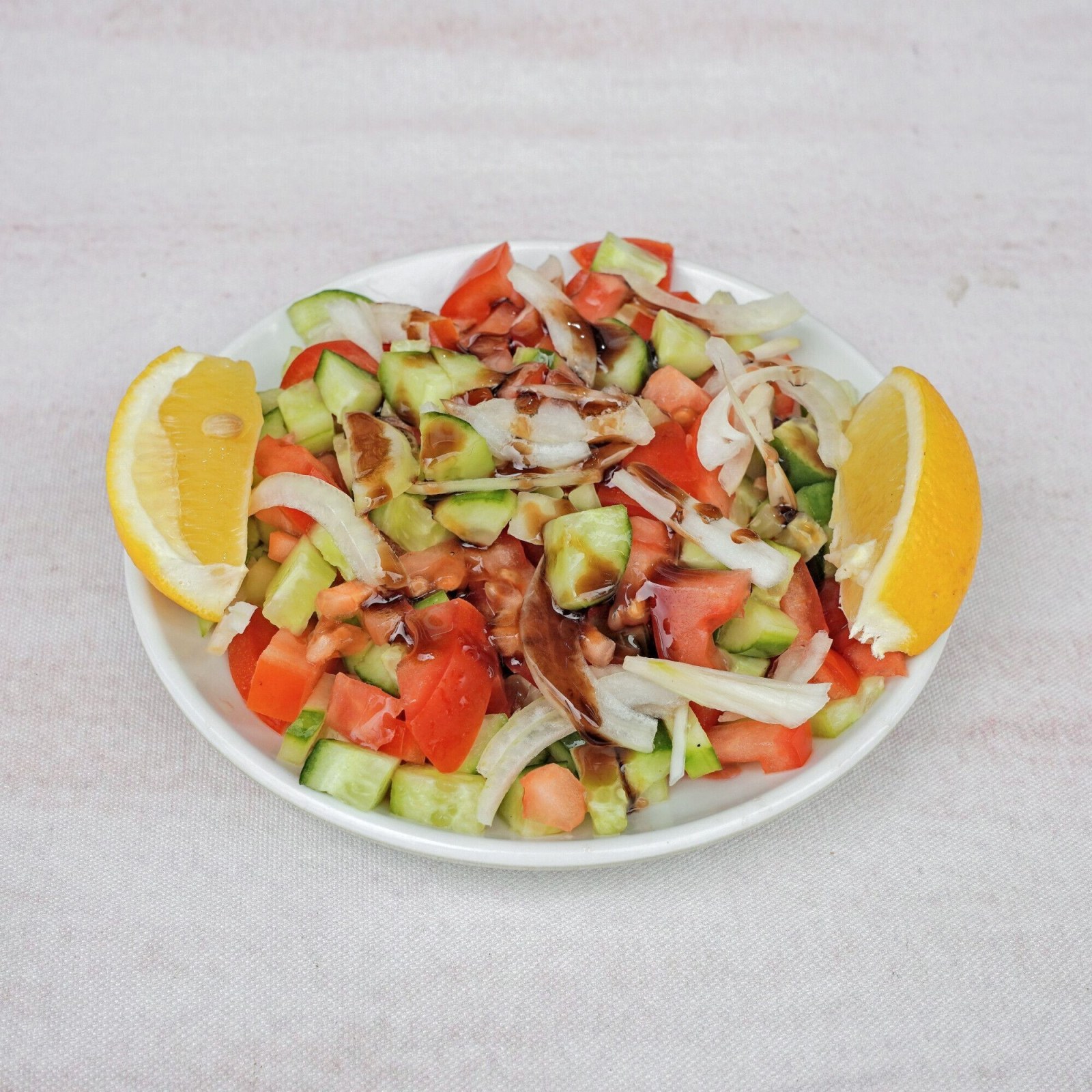 Salata (Soğansız)