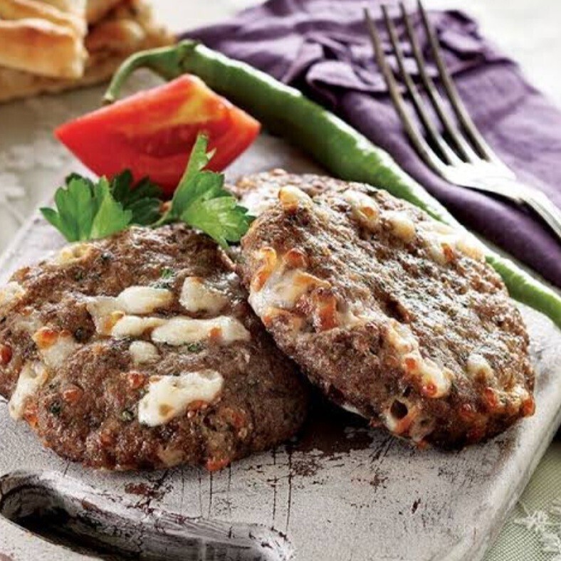 Kaşarlı Köfte Közde (Pişirilmiş) VIP Kaşarlı Köfte Special Gurme