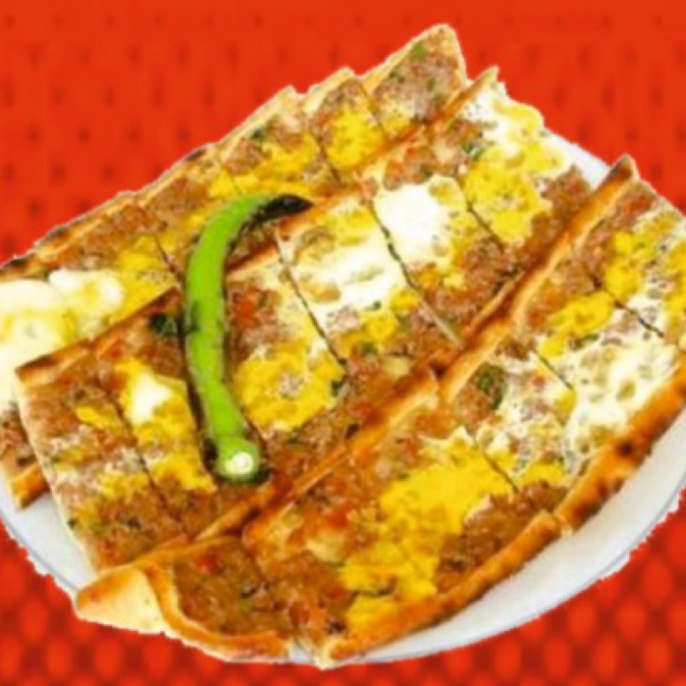 Kıymalı Yumurtalı Pide