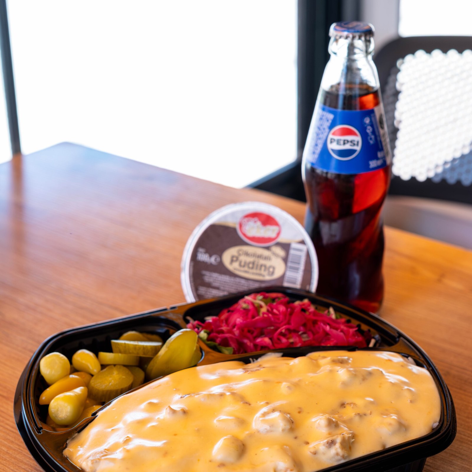 Cheddar Soslu Kremalı Tavuk Pilav