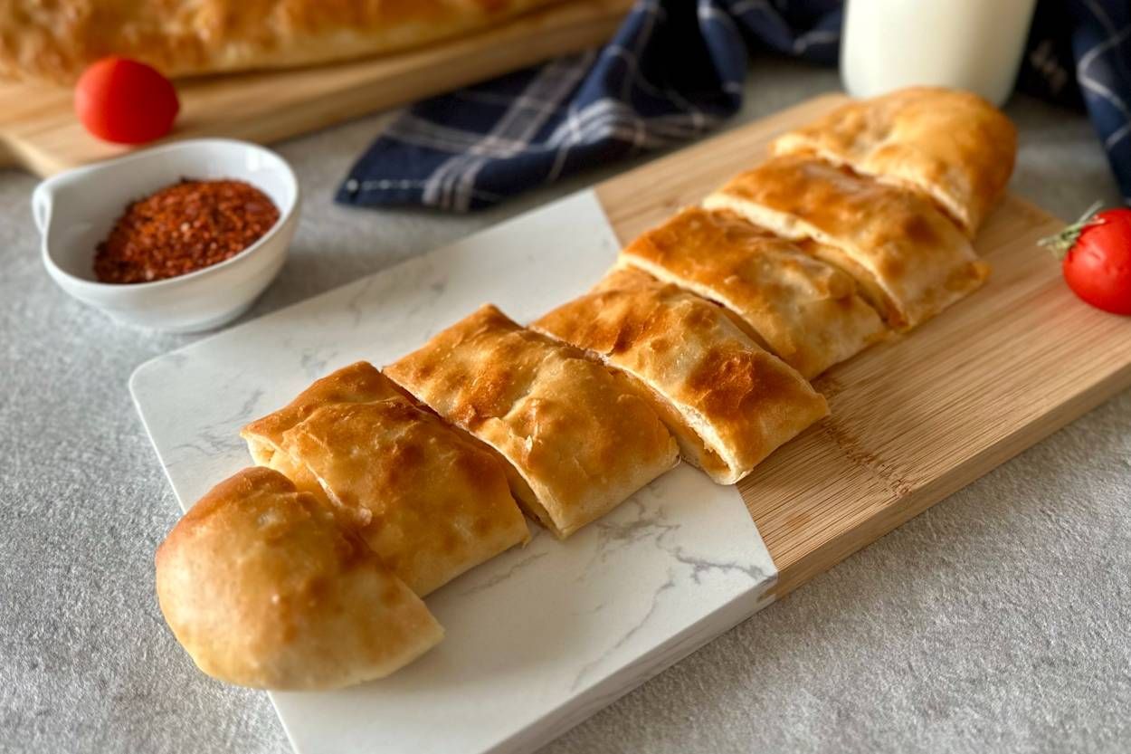 Patatesli Pide