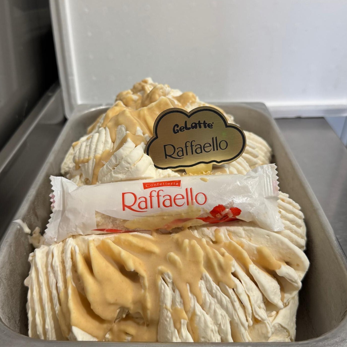 Raffaello Gelato