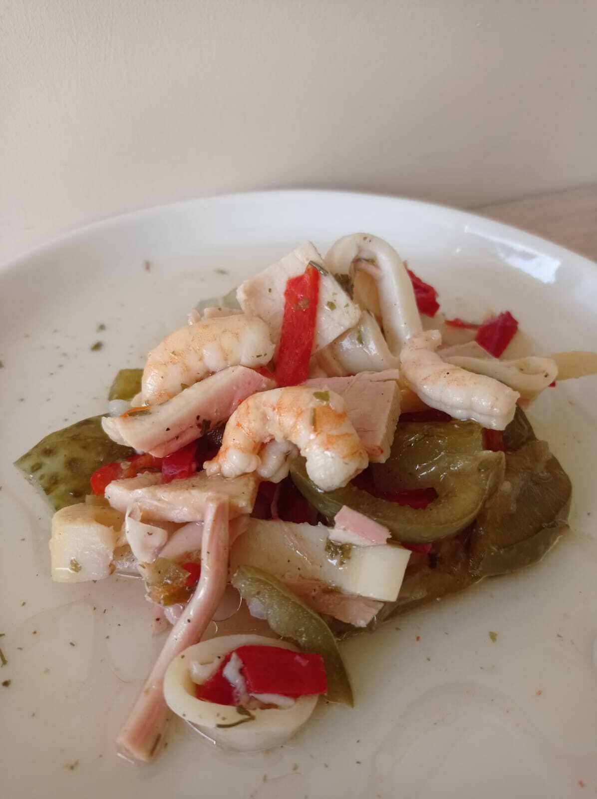 Su Ürünleri Salatası