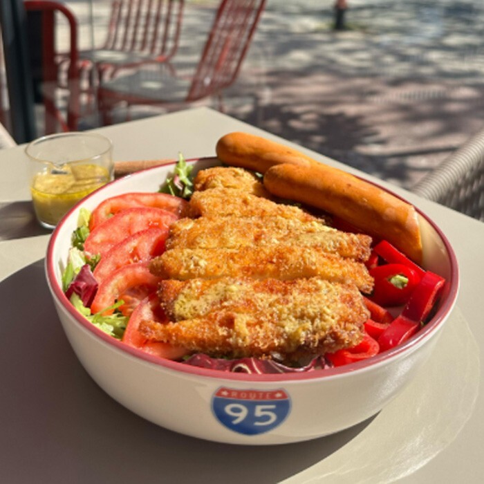 Tavuklu Salata