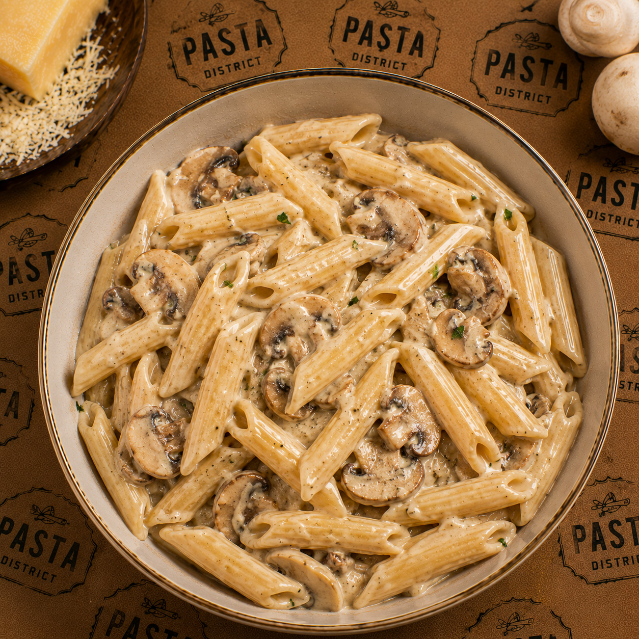 Kremalı Mantarlı Pasta