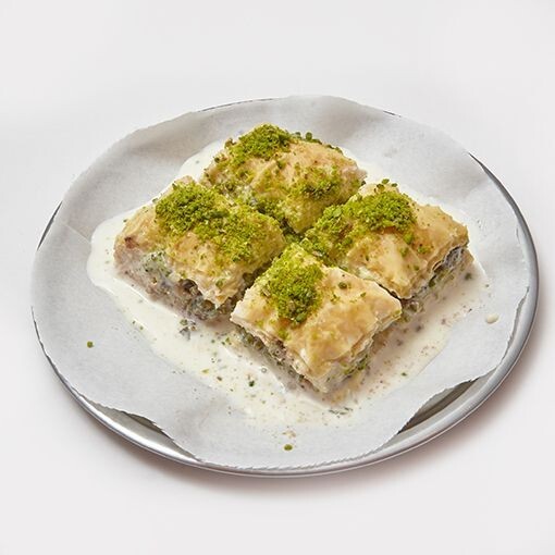 Sade Fıstıklı Süt Baklava Porsiyon (4 Dilim)