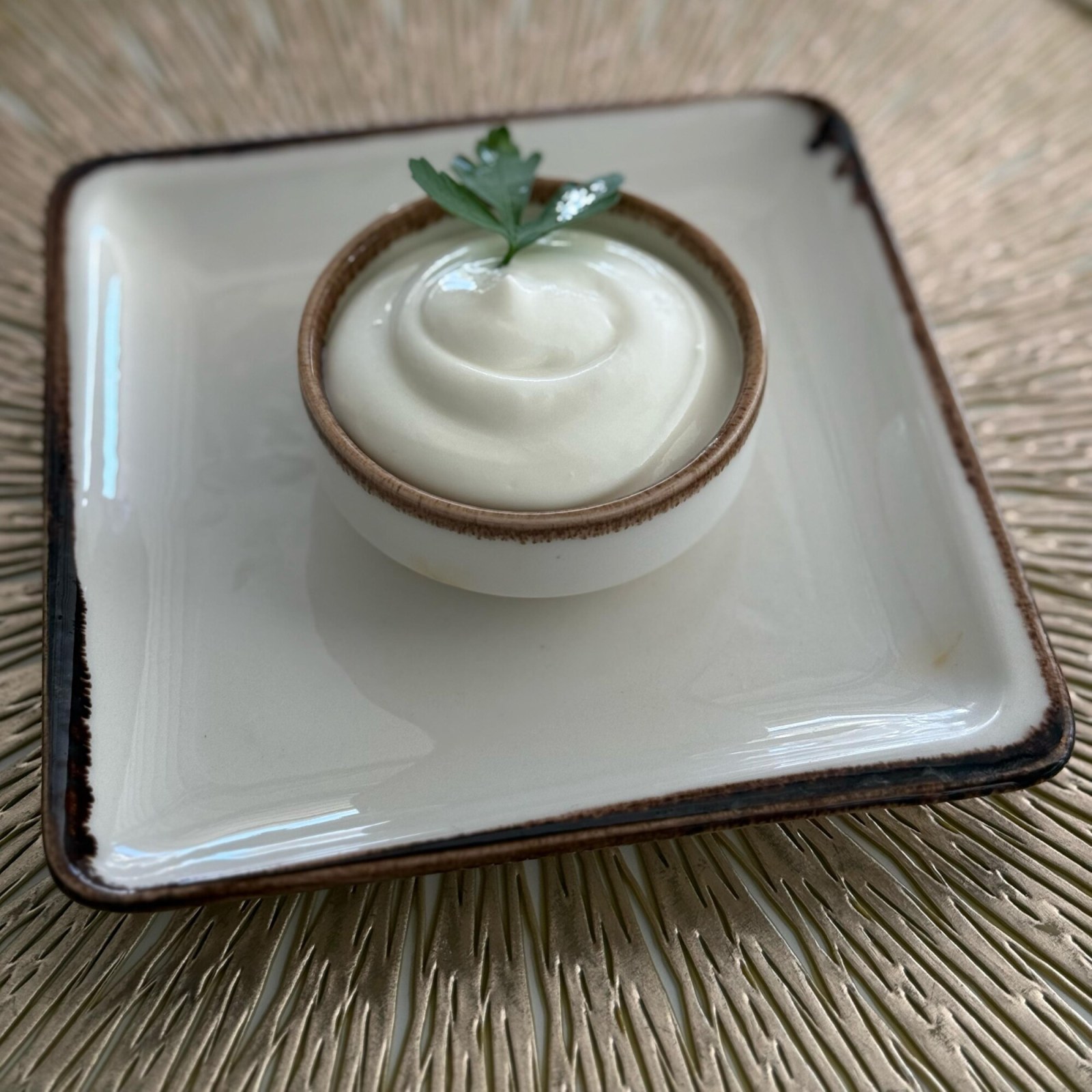 Yoğurt (300 gr)