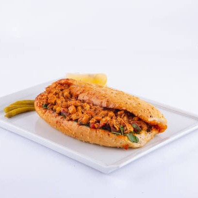 Somun Ekmek Tavuk Tantuni
