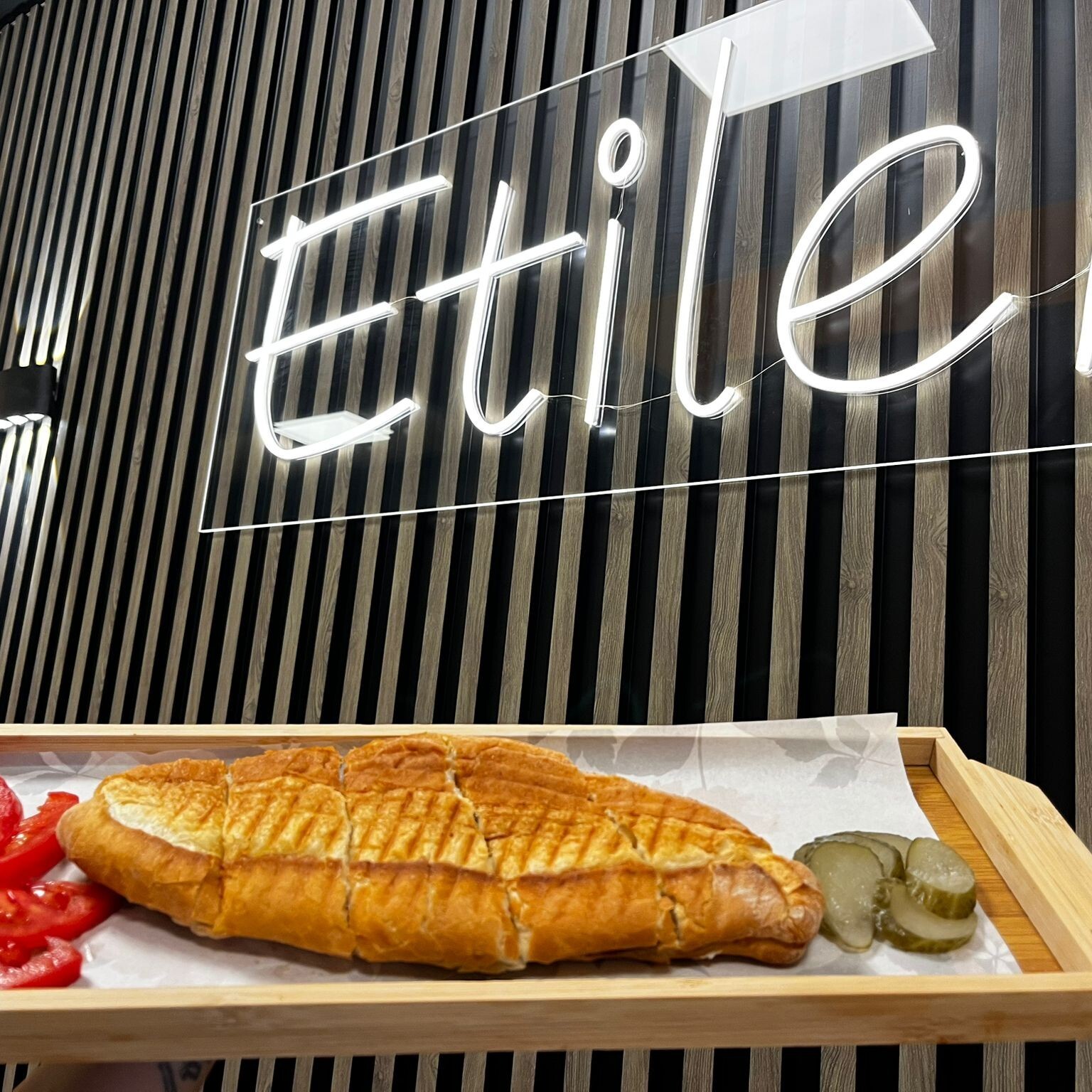 Sucuklu Tost