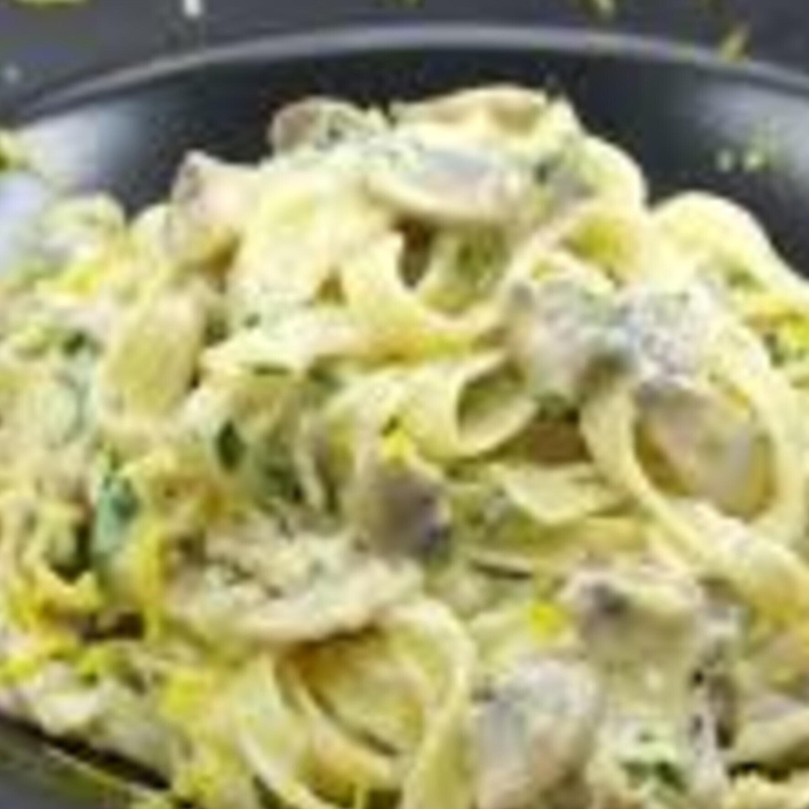 Mantar Kremalı Yassı Spagetti Makarna