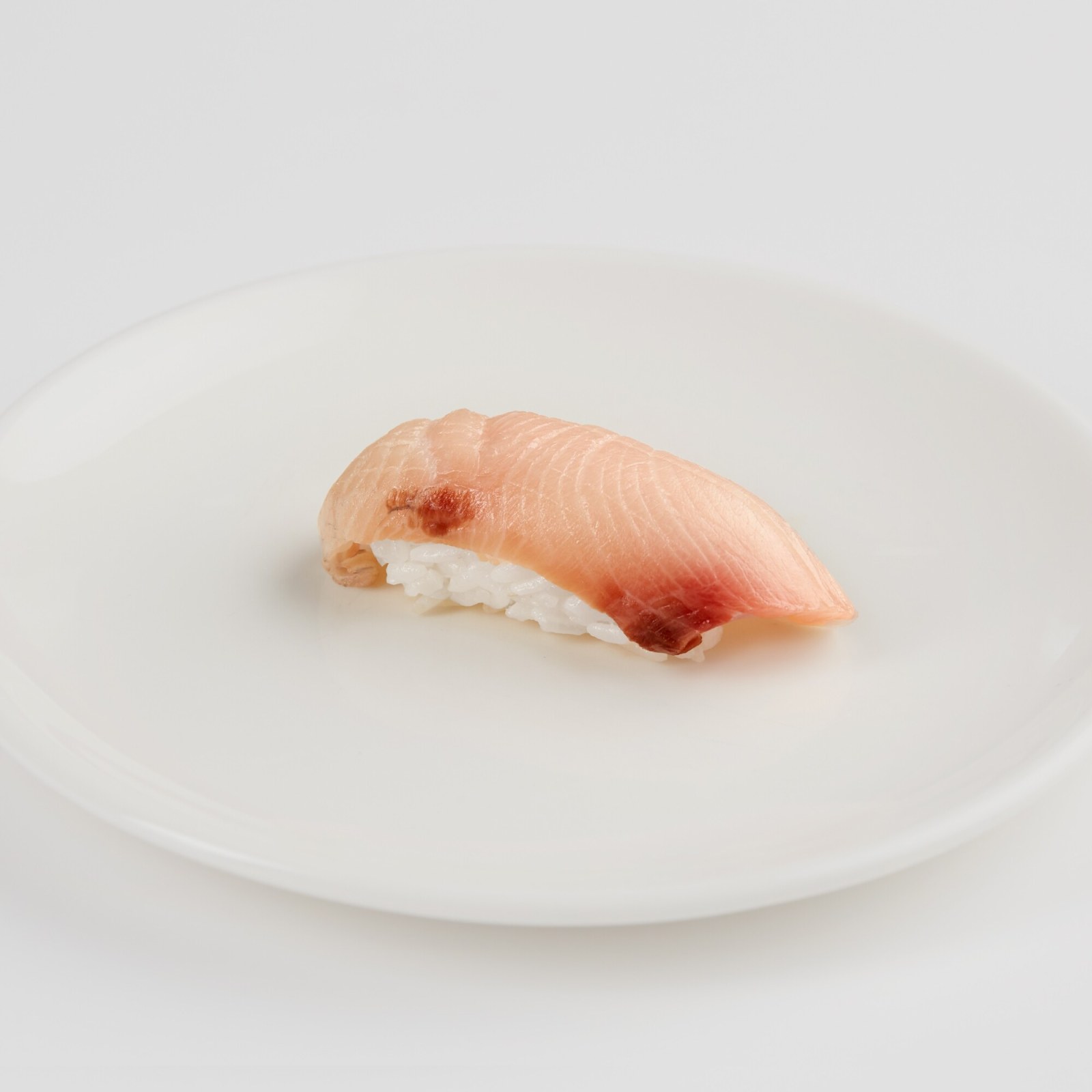 Hamachi Nigiri (1 Pcs)