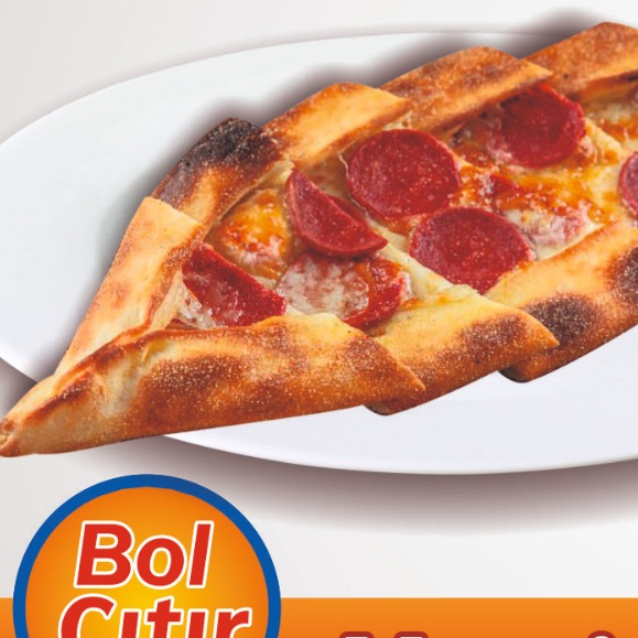 Kaşarlı Sucuklu Yumurtalı Pide
