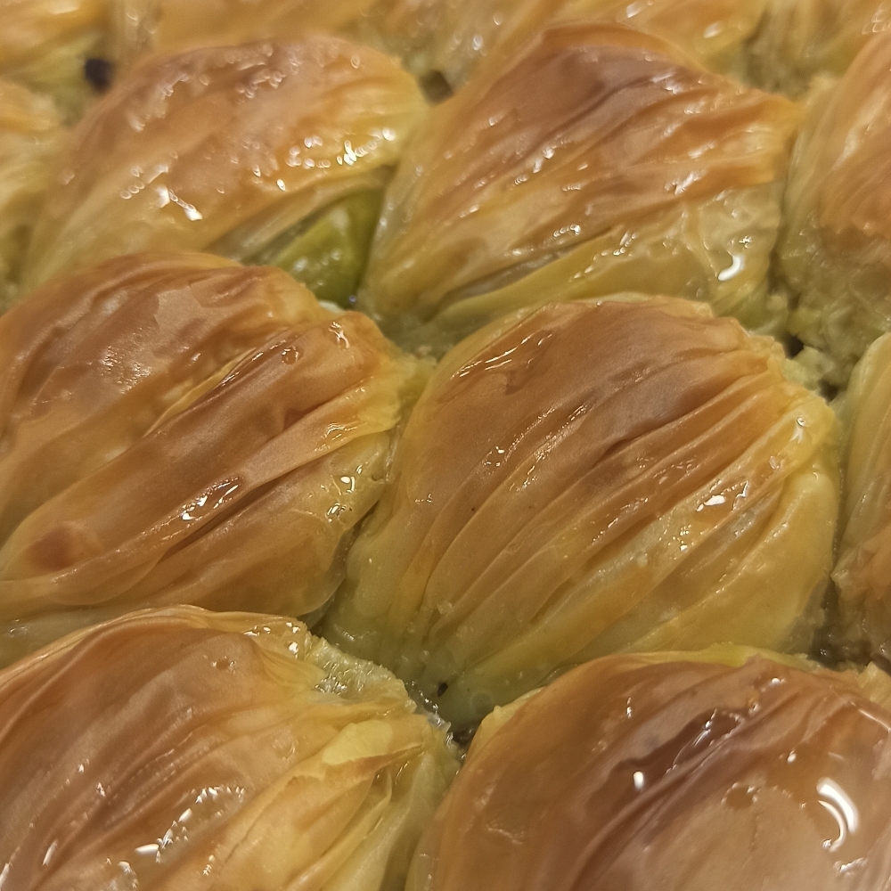 Midye Baklava Fıstıklı Kaymaklı 1 kg