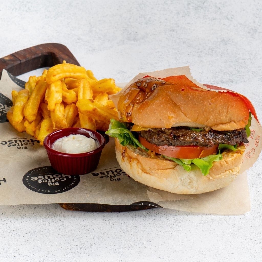 Klasik Burger (797,85 KCal)