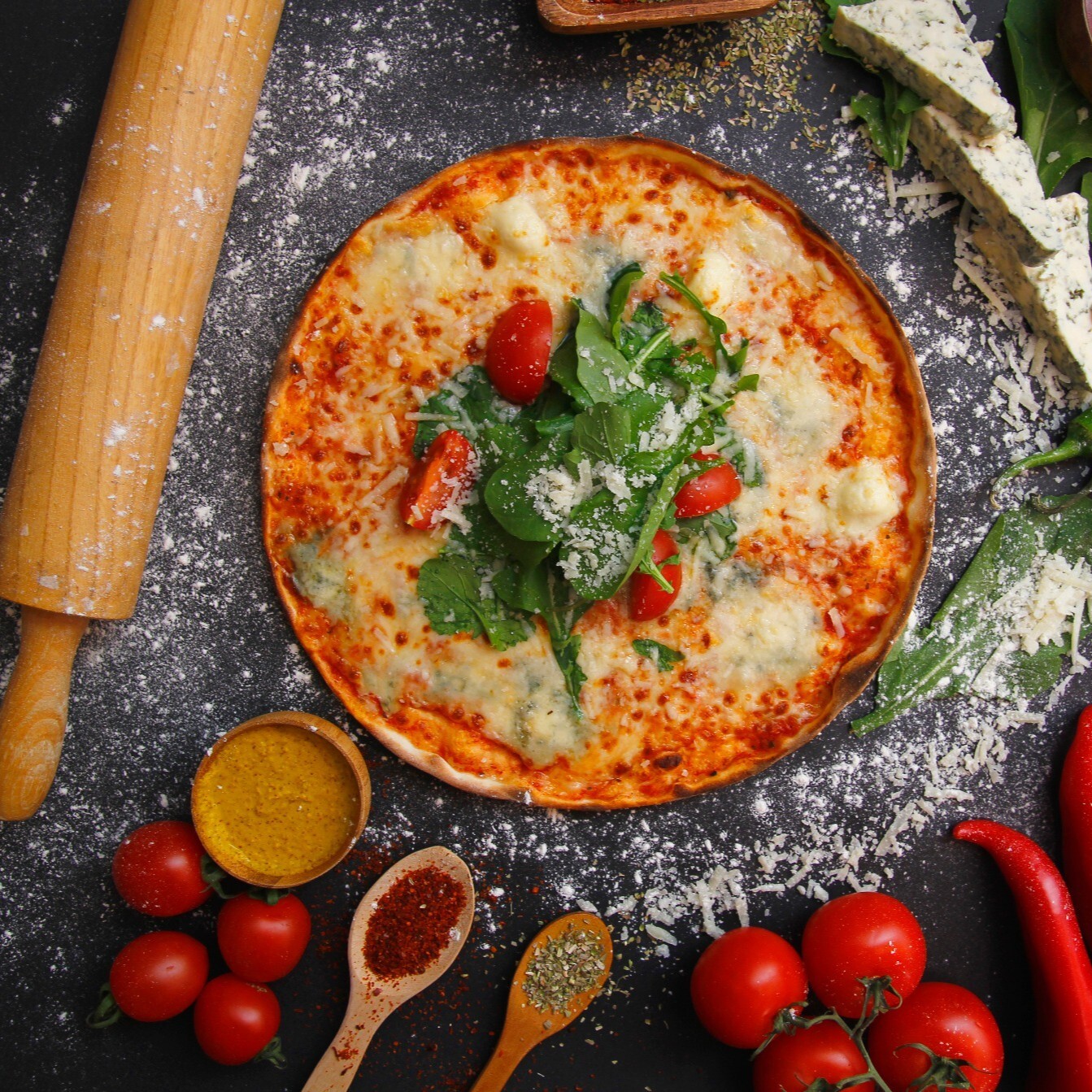 4 peynirli Büyük Boy Pizza