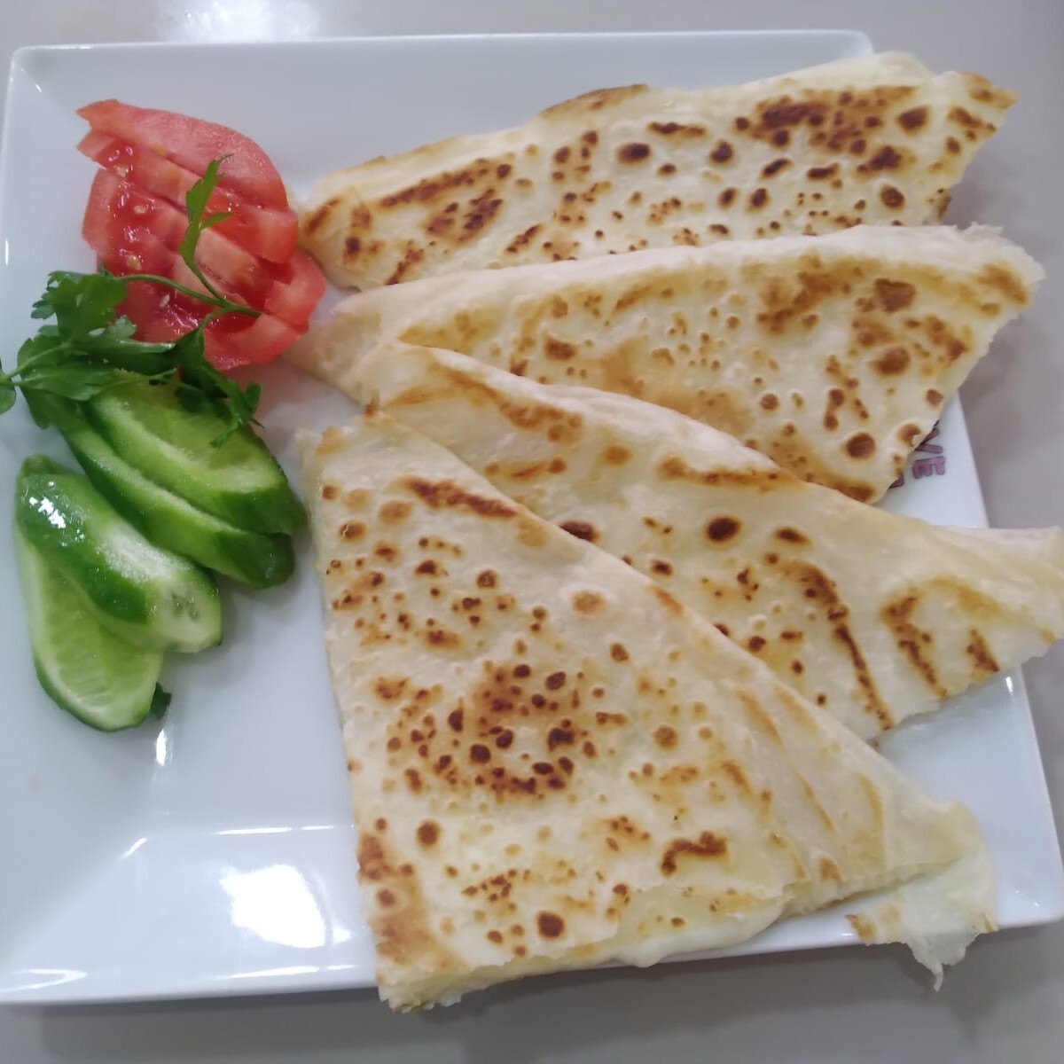 Patatesli ve Kaşarlı Gözleme