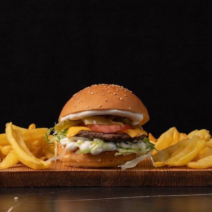 Small Et Burger