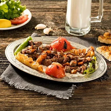 Alinazik Kebap (Et Şişten)