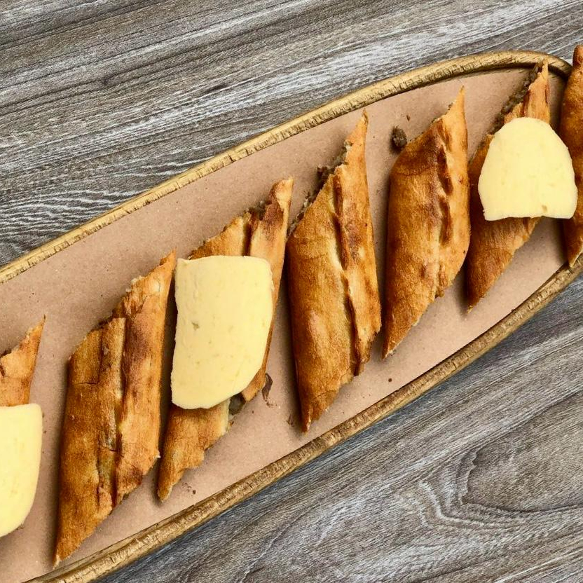 Ispanaklı Pide (Kapalı)