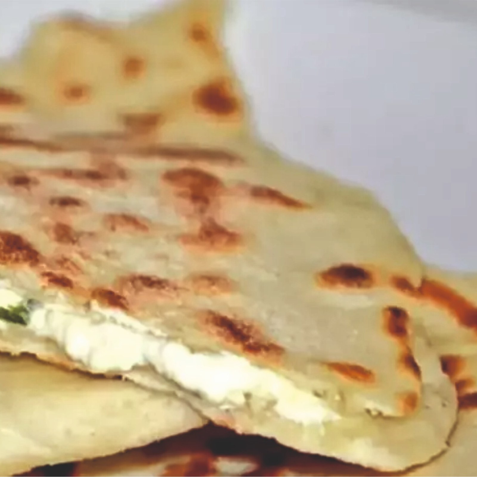 Ev Yapımı Peynirli Gözleme