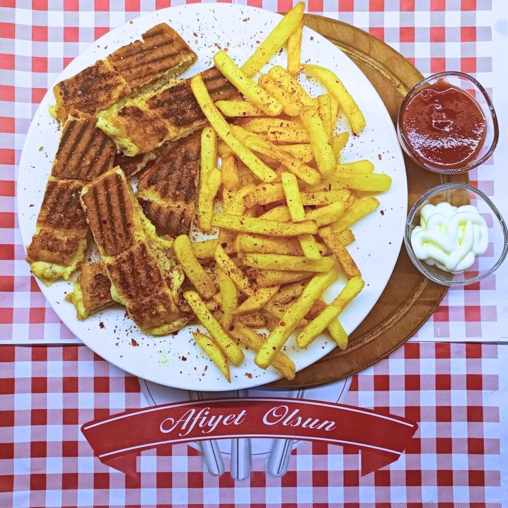 Kaşarlı Tost
