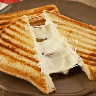 Çift Kaşarlı Tost