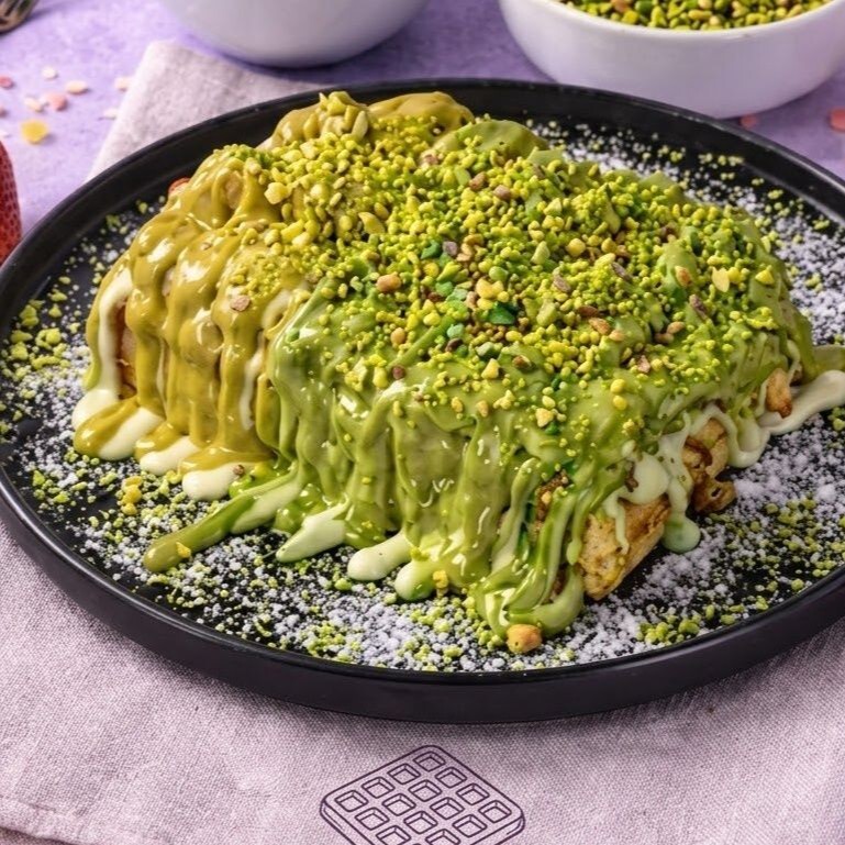 Karamelli Fıstıklı Waffle