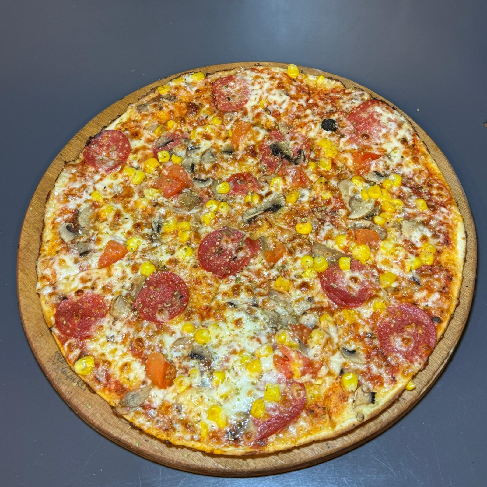 Muhteşem Dörtlü Pizza (22 cm.)