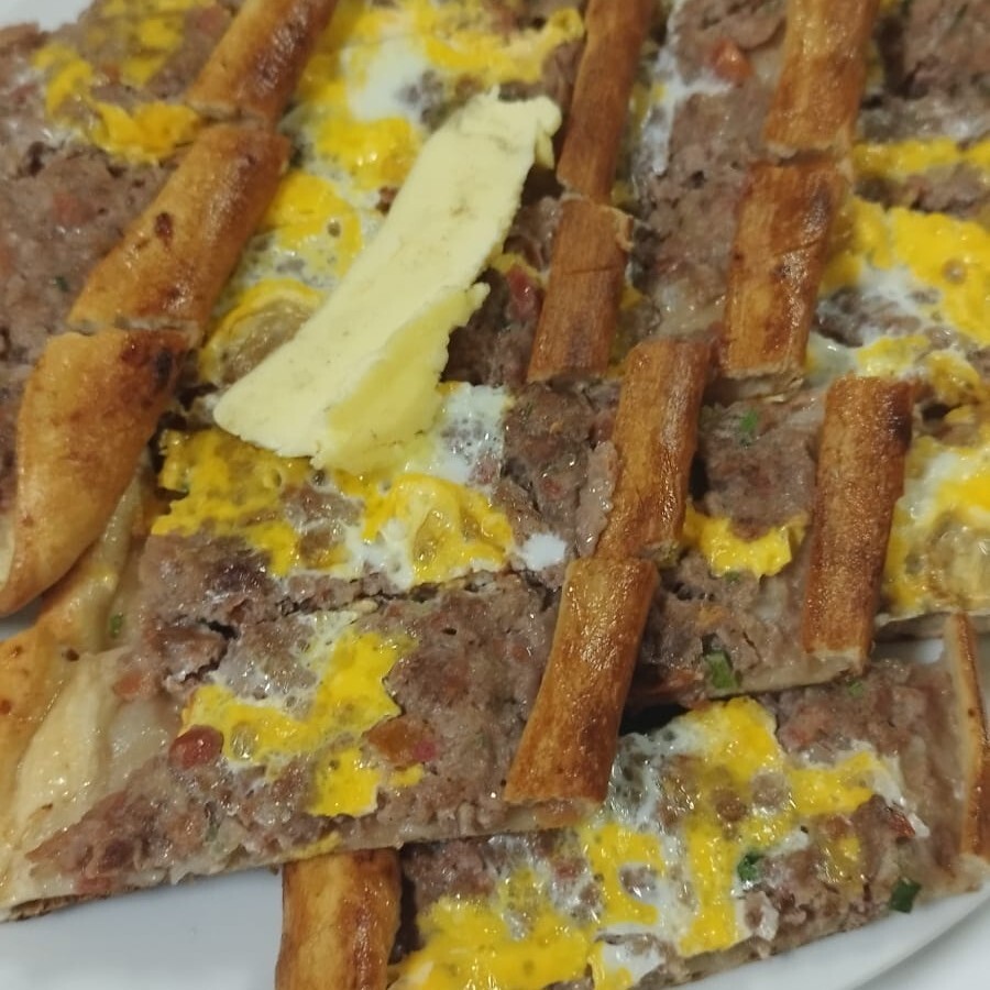 Kiy. Yumurtalı Pide