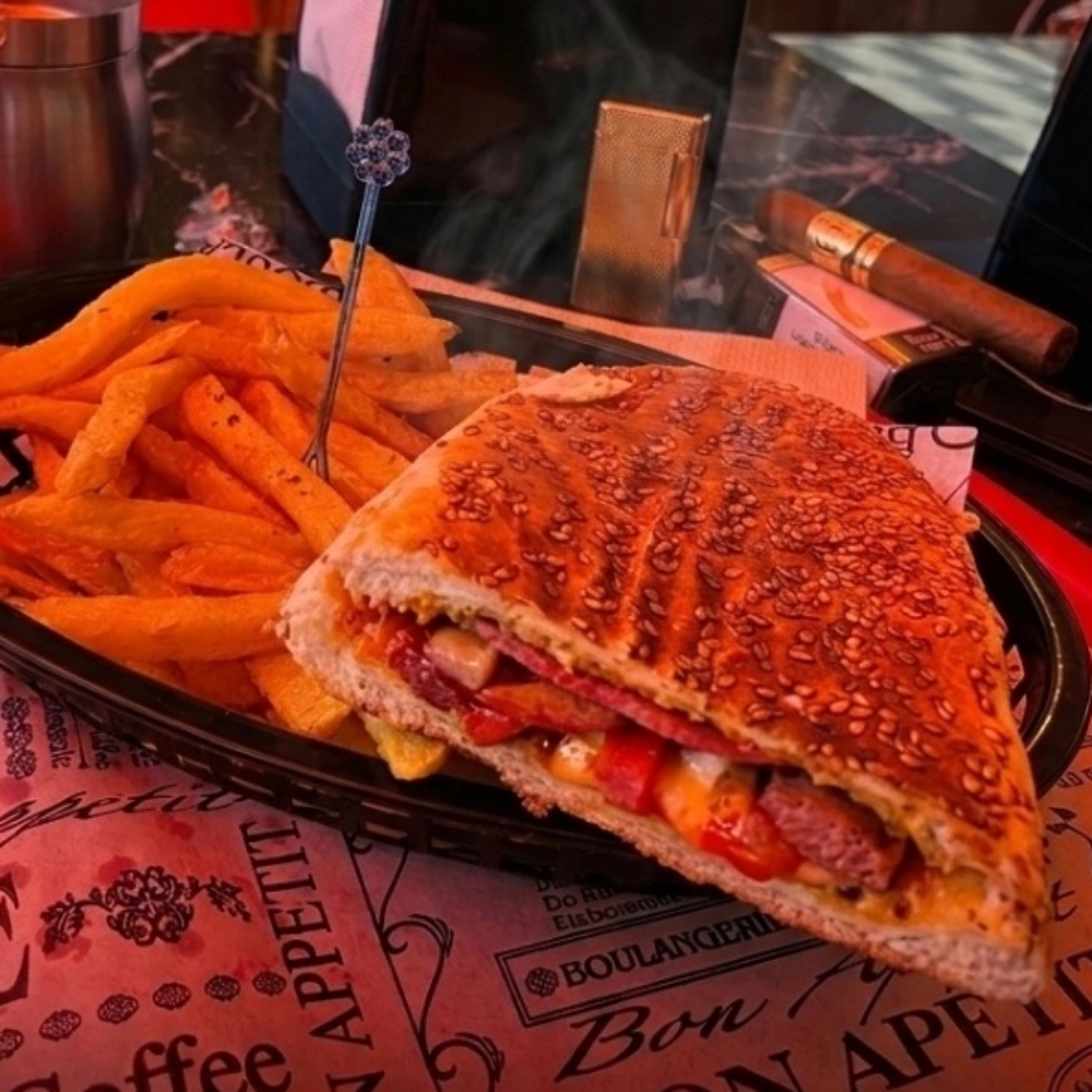 Karışık Tost(Dana Etli)