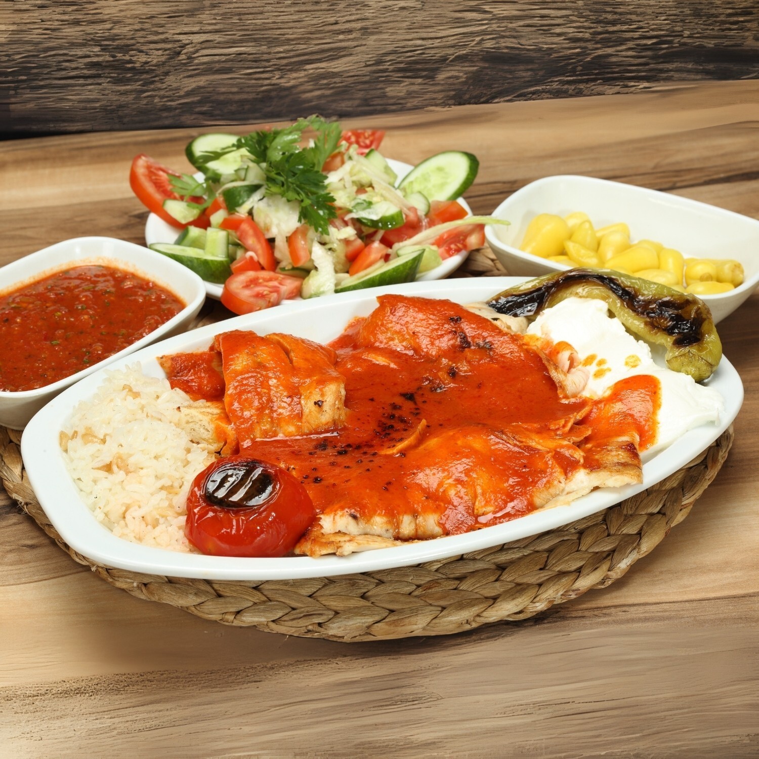 Çakraz Tavuk İskender