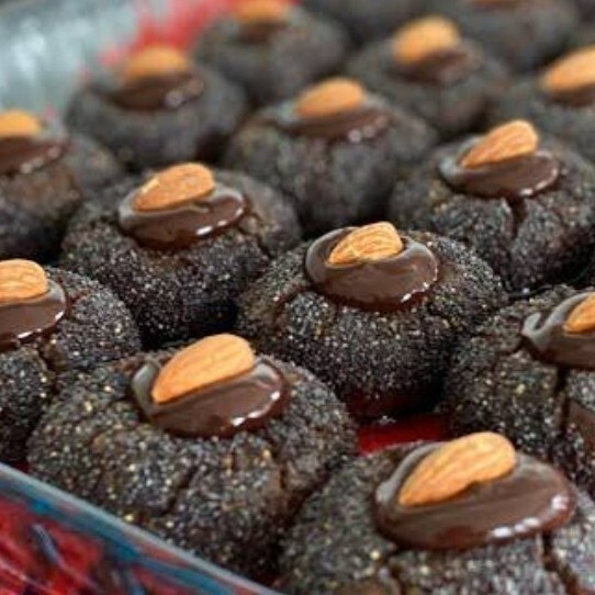 Bal Badem 1 Kg