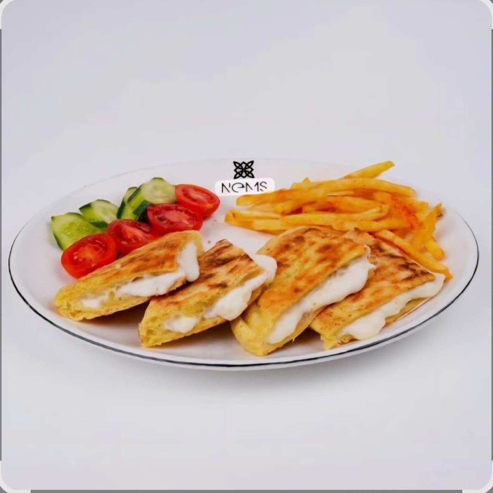 Kaşarlı Bazlama Tost & Patates Kızartması & Ayran