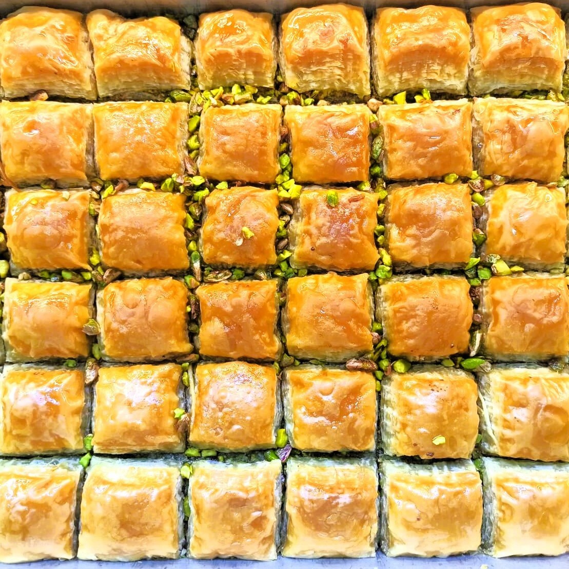 Fıstıklı Baklava (1 kg)-(Tahmini 12-18 Dilim)