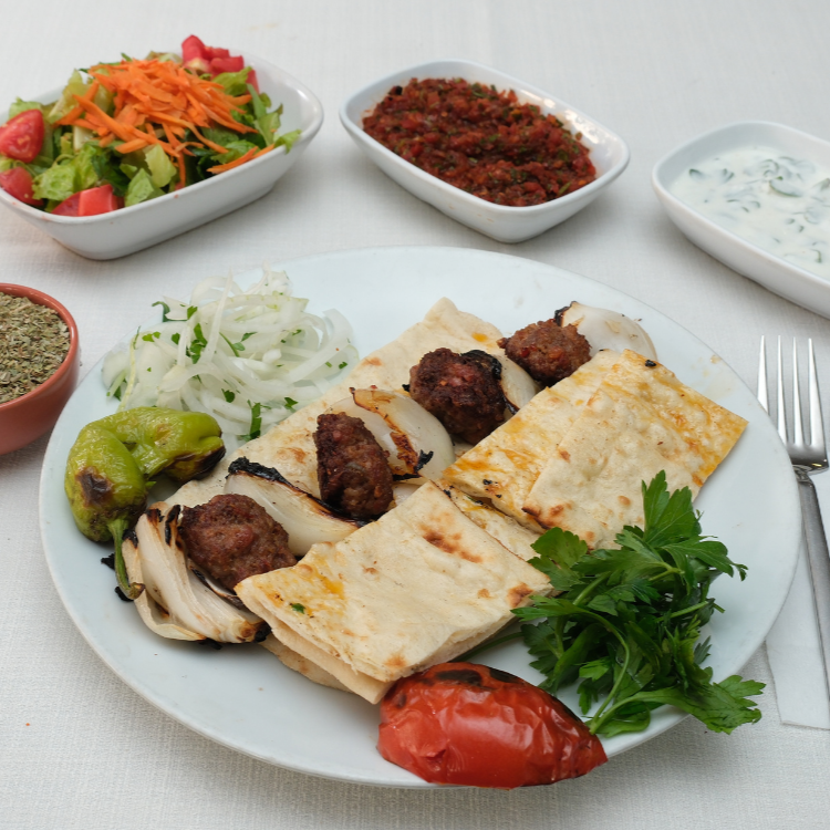 Soğanlı Kebap
