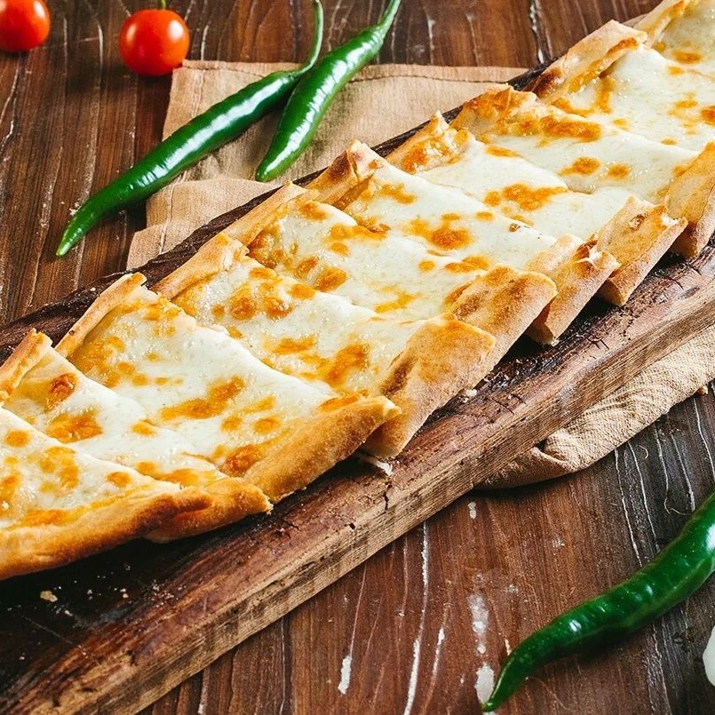 Kaşarlı Pide