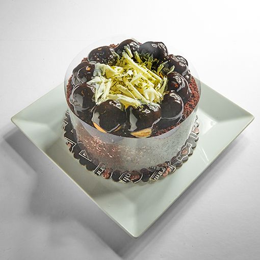 Profiterollü Pasta