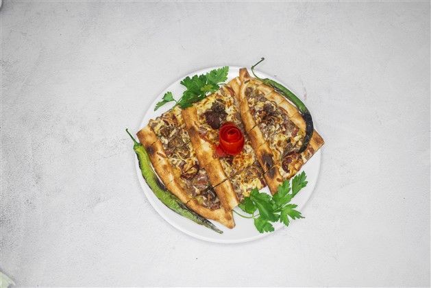 Karışık Pide